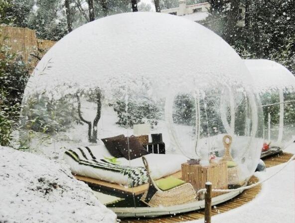 星空當被子：揭秘十大露天臥室酒店